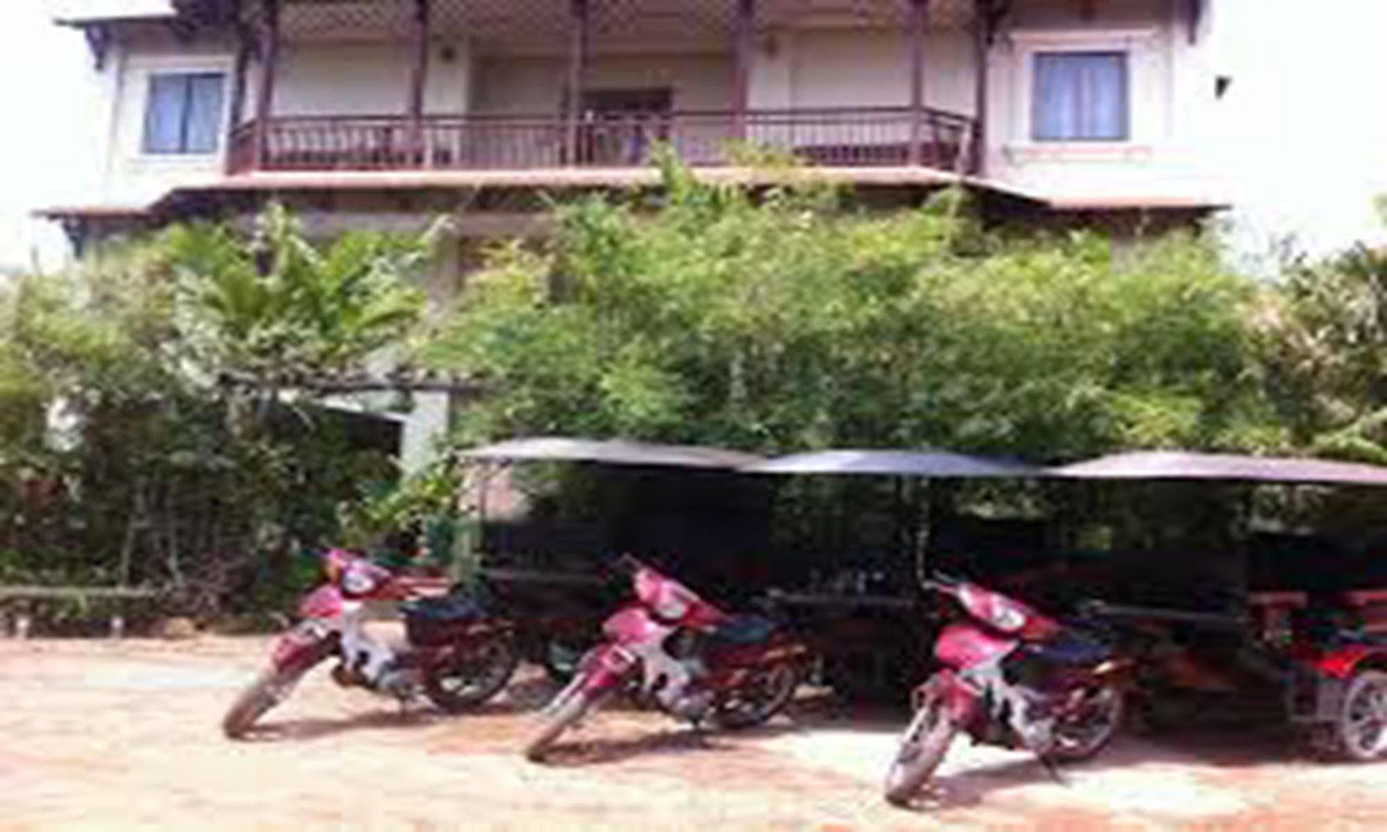Forest King Hotel II Siem Reap Buitenkant foto