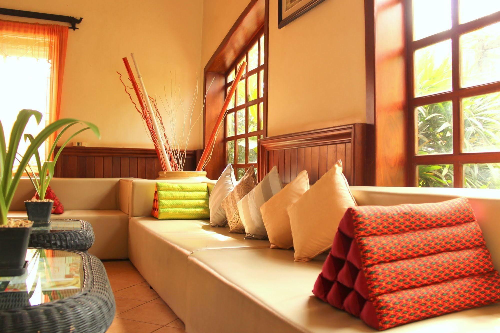 Forest King Hotel II Siem Reap Buitenkant foto